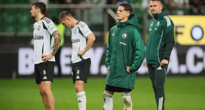 Legia tonie w Ekstraklasie! Iordanescu po remisie z Lechem: „Wynik sprawiedliwy”