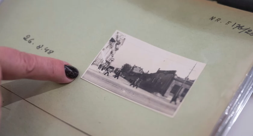 Zobacz, jak rodziła się Warszawa z popiołów. Bezcenne fotografie Nitscha