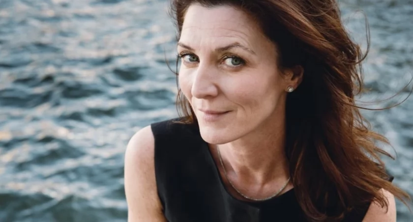 Królowa Północy w Warszawie! Michelle Fairley odbierze prestiżową nagrodę CUTTING EDGE AWARD