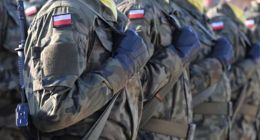 Zaskakujący zwrot ws. poboru do wojska. Polacy zmieniają zdanie