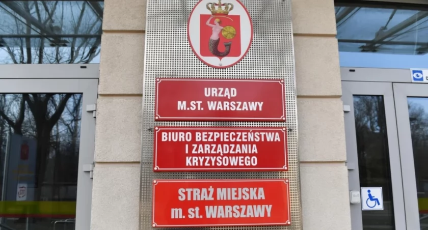 Warszawiacy, uwaga! 10 listopada Urząd Miasta zamknięty – sprawdź, co działa!