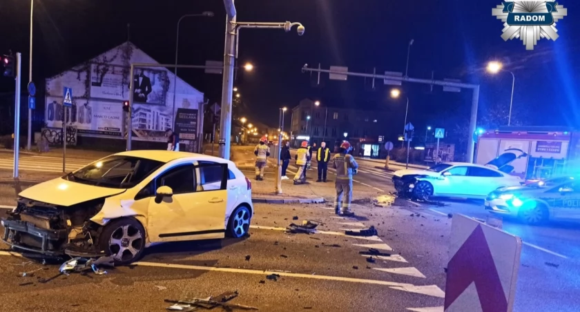 Wypadek na Malczewskiego w Radomiu! Dwie osoby trafiły do szpitala
