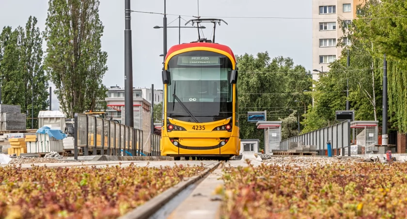 Zanim wsiądziesz do autobusu – sprawdź! Warszawa zmienia rozkłady na długi weekend