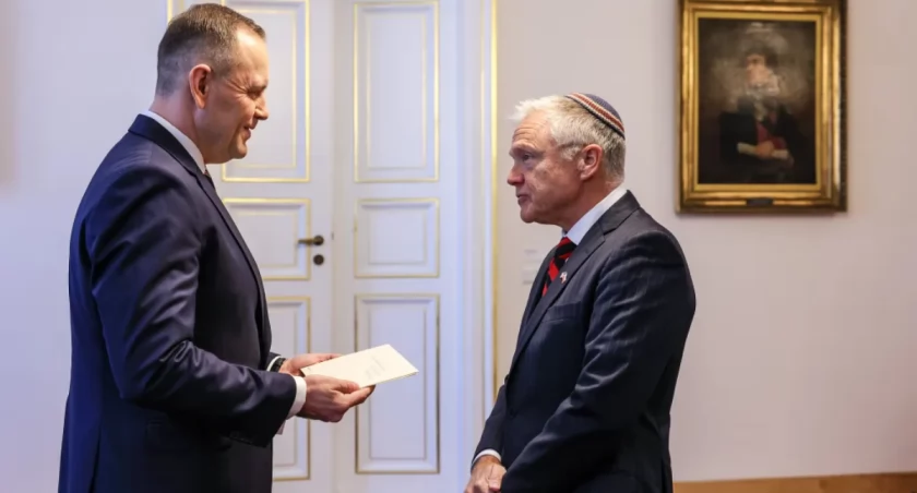 Nowy ambasador USA broni Polski: Jesteście niesłusznie oskarżani o Holokaust!
