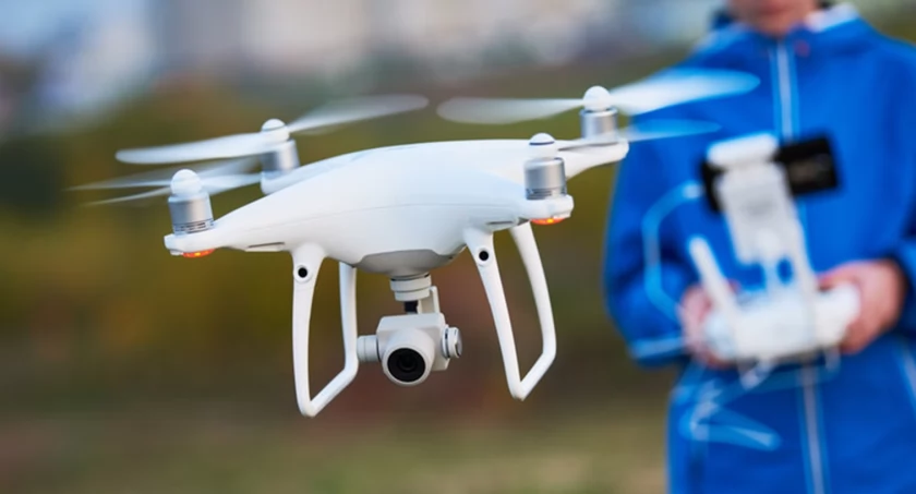 11 listopada ograniczenie w lotach dronów nad Warszawą