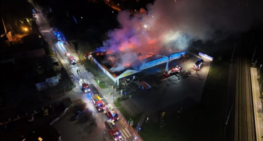 Płonące Netto w środku nocy. Podejrzany przyznał się do podpalenia!