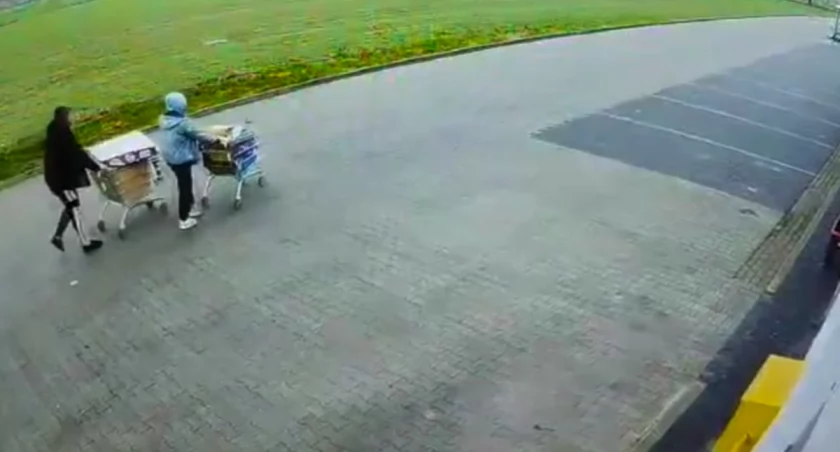  Spacer z łupem przez centrum Raciąża