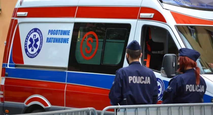 Brutalny atak na Bielanach. 39-latka z zarzutem usiłowania zabójstwa