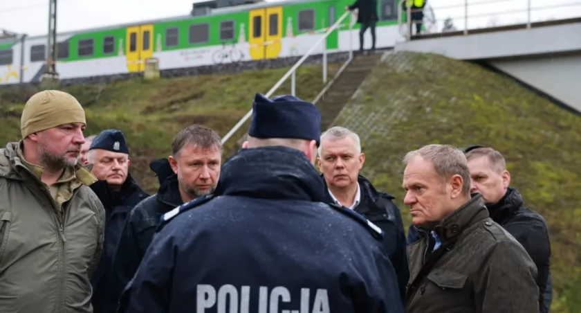 Szok na kolei! Służby potwierdzają celowy atak