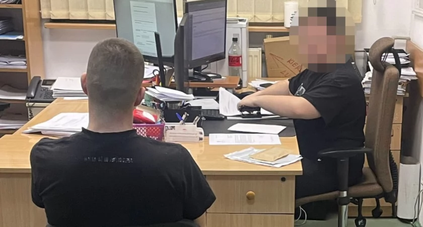 Żoliborz: Policjanci zatrzymali sprawcę kradzieży w pociągu