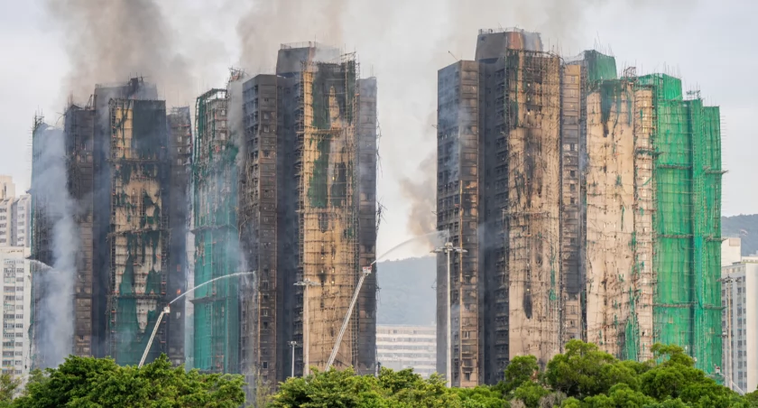 Hongkong w żałobie. 55 ofiar, setki zaginionych – niewyobrażalna tragedia