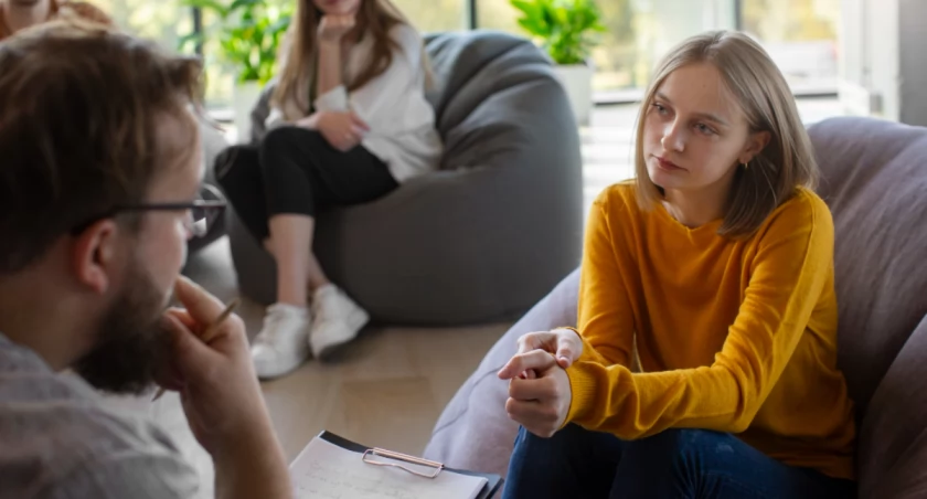 Staż psychologia: Jak znaleźć miejsce, które da Ci więcej niż tylko wpis do CV?