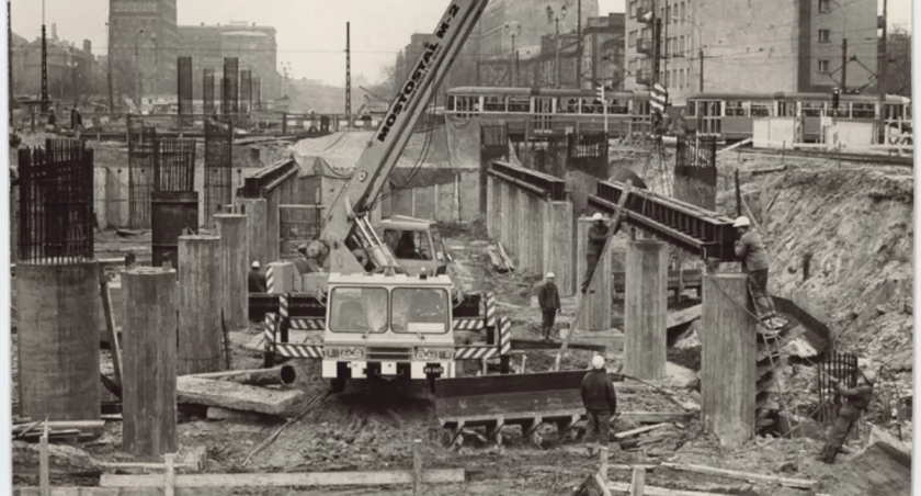 Dworzec, który zmienił Polskę. 50 lat Centralnego – niezwykła wystawa w sercu Warszawy