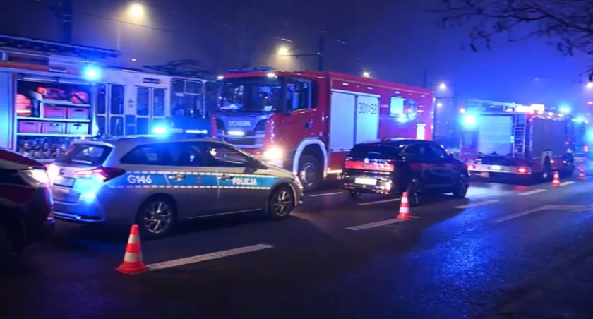 Dramat w Krakowie: dwa tramwaje zderzyły się z impetem – wielu rannych!