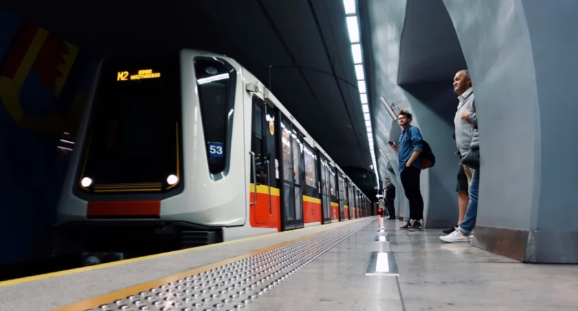 Czy metro może wreszcie wyjechać z Warszawy?