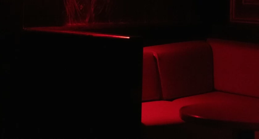 Upijali do nieprzytomności i czyszczili konta do zera