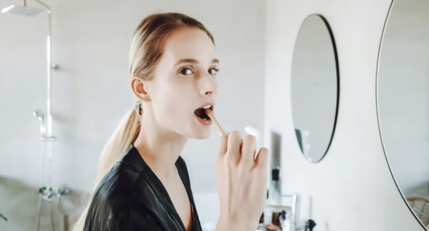 Myjesz zęby źle? Ryzykujesz ciężką chorobę płuc