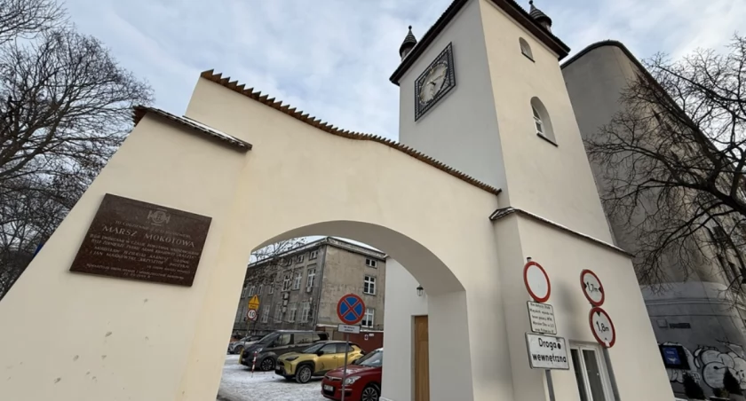 Legenda Mokotowa wróciła. I znów słychać ją o 17:00