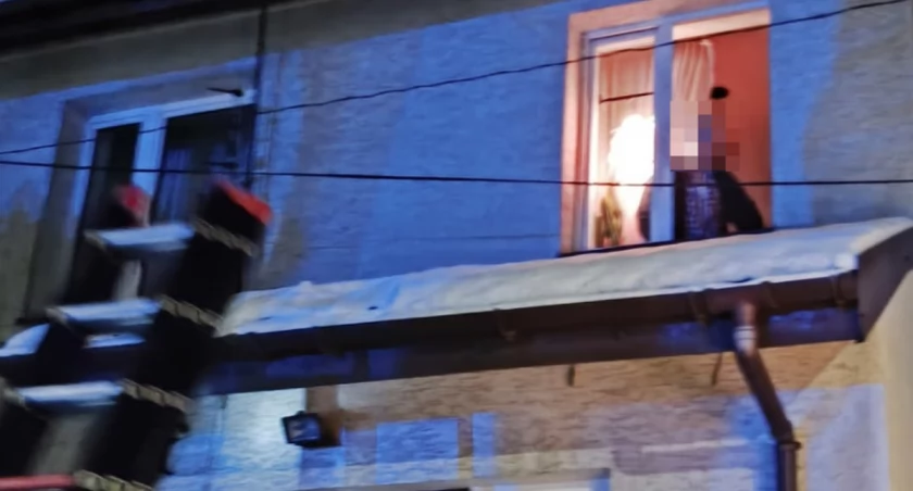 Senior na parapecie