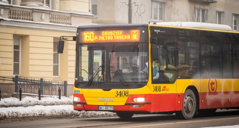 Warszawa hamuje na ferie!