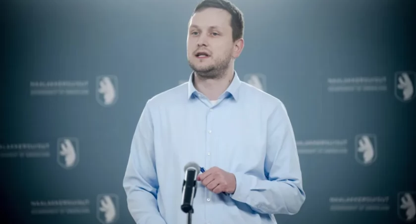 Grenlandia rozdaje poradniki przetrwania