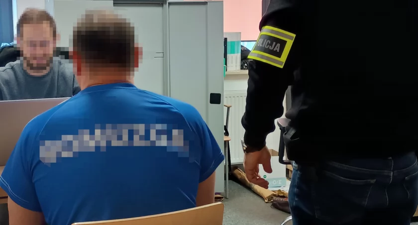 Jedna decyzja, pięć lat w tle