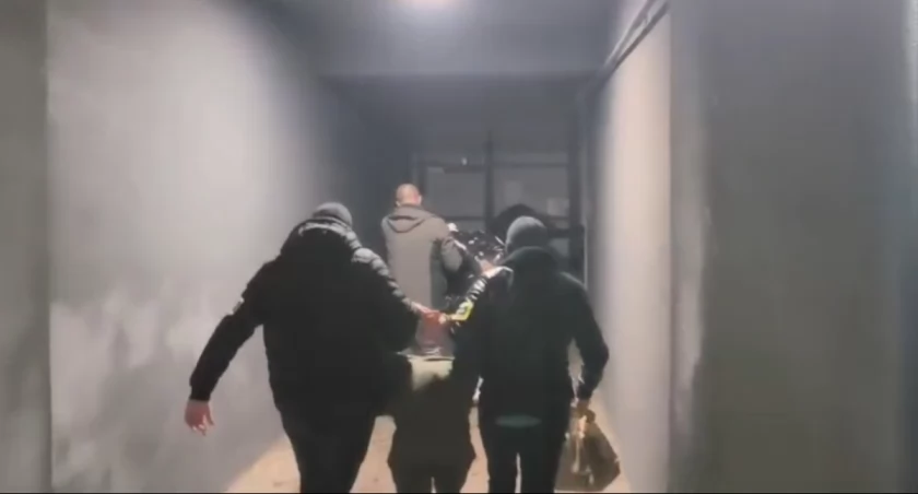 „Na lekarza” i 98 tys. zł w torbie