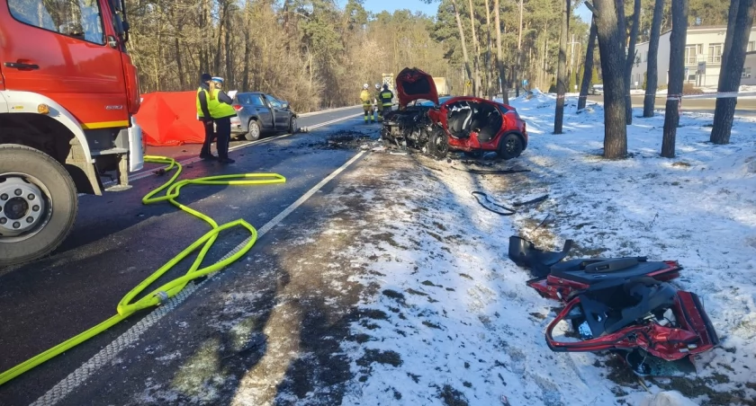 3 osoby nie żyją, 19 rannych