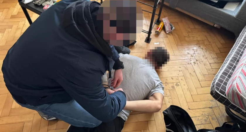 Strzały w kierunku budynku szkoły, jest zatrzymany