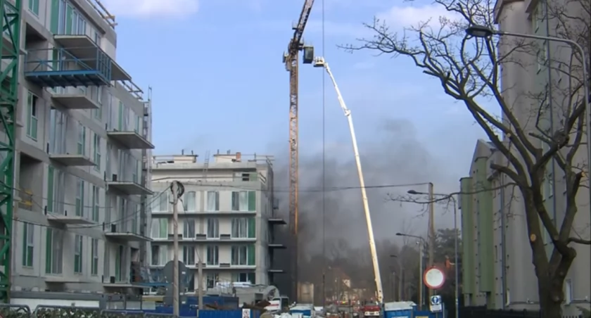 Ogień na Białołęce! Dym widoczny w całej Warszawie