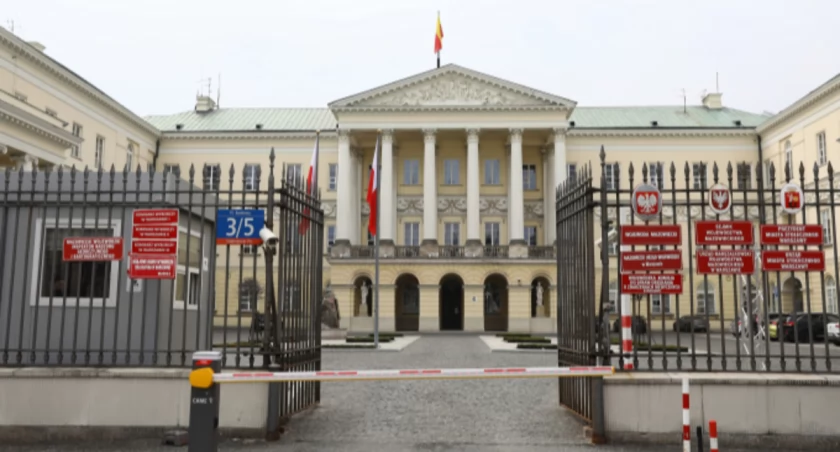 Warszawski spór o parking eskaluje