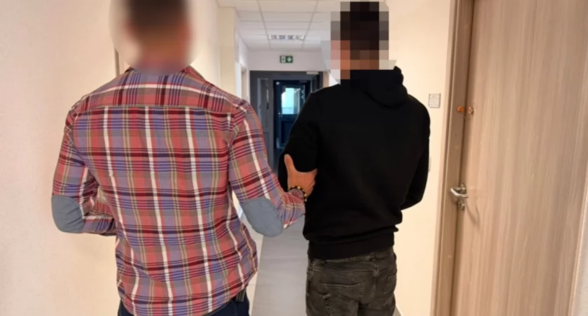 Nocą wybijał szyby i okradał lokale