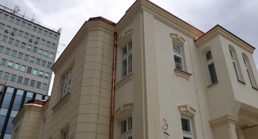 Dawny szpital Bersohnów i Baumanów odzyskuje życie po latach [WIDEO]