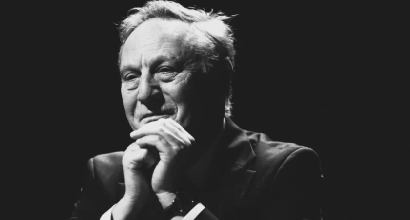 Warszawa pożegna legendę kina. Pogrzeb Krzysztofa Piesiewicza już w środę