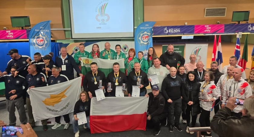 Policjanci ze Śródmieścia pokonali olimpijczyków i zdobyli mistrzostwo świata