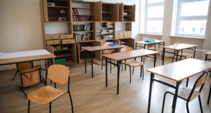 Polska szkoła na skraju zapaści. „Oświata wykończy samorządy”