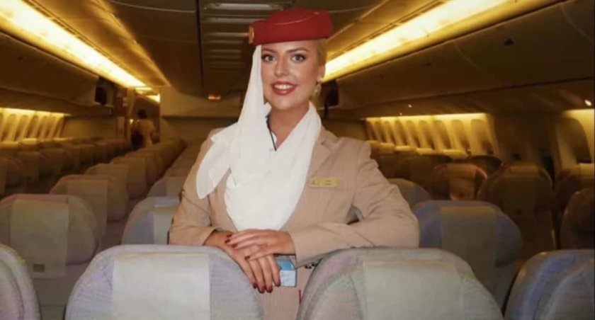 Między lotnictwem a pasją do makijażu