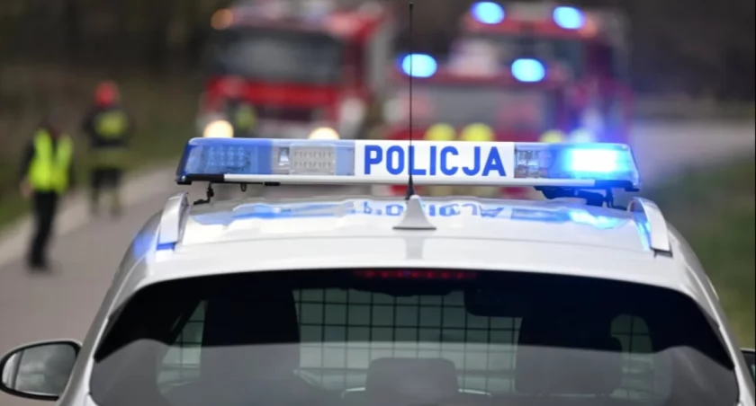 Tragedia na Mazowszu. Jedna osoba nie żyje, droga całkowicie zablokowana