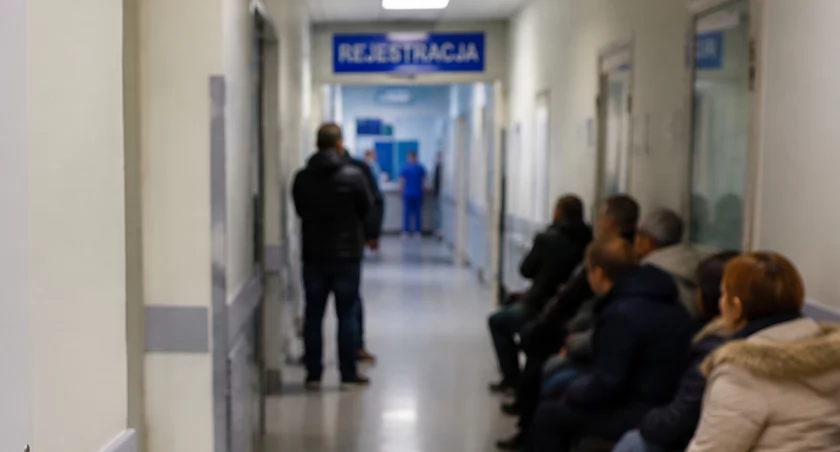 Afera w warszawskim szpitalu. Lista nazwisk rośnie z dnia na dzień