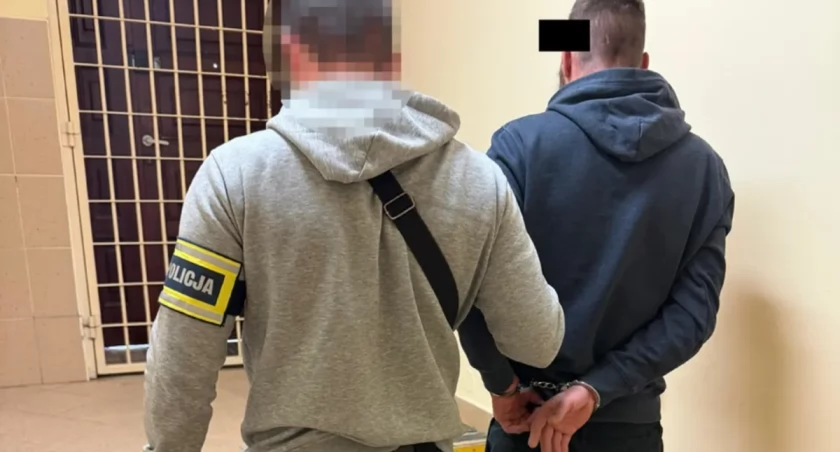 Zakrwawiona 34-latka konała w pustostanie. 37-latek usłyszał zarzut zabójstwa