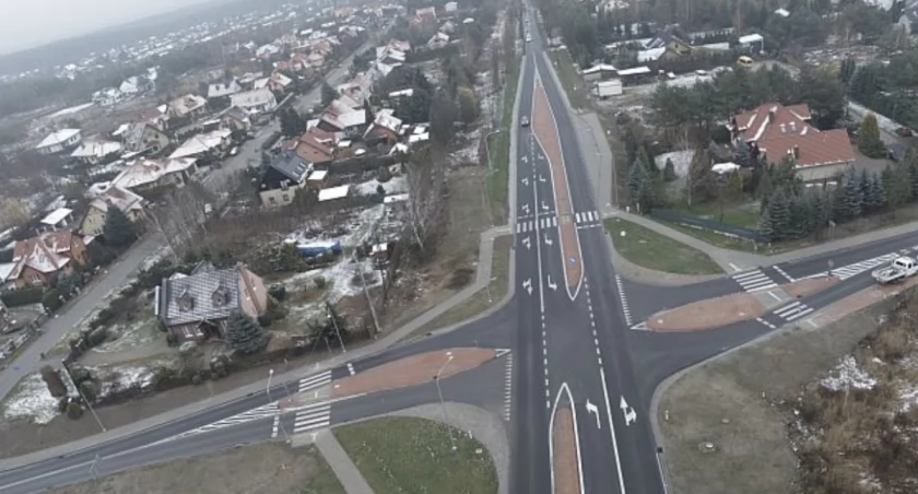 Ruch jak na autostradzie. Te drogi wojewódzkie są najbardziej zatłoczone