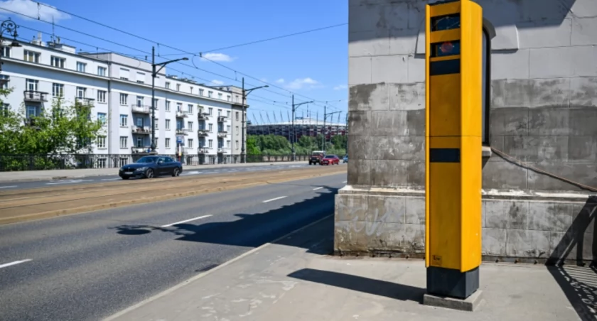 Lepiej zdejmij nogę z gazu. Stolica rozbudowuje sieć fotoradarów
