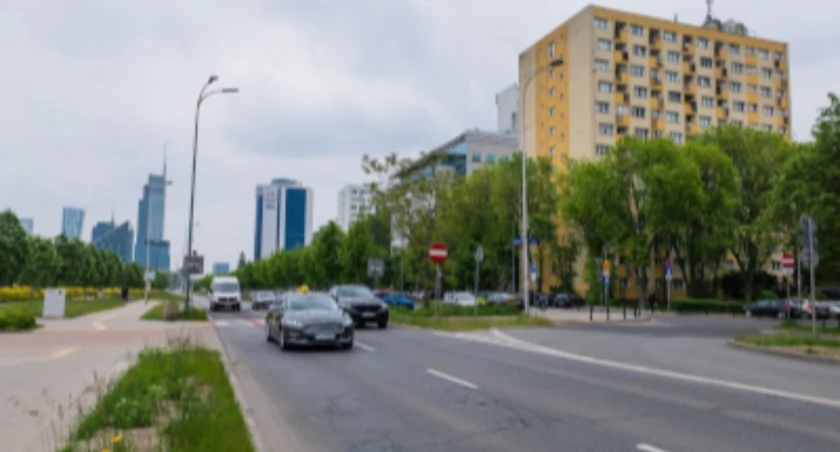 Kolejny trudny weekend dla kierowców. Jedna z głównych arterii Warszawy zostanie zamknięta
