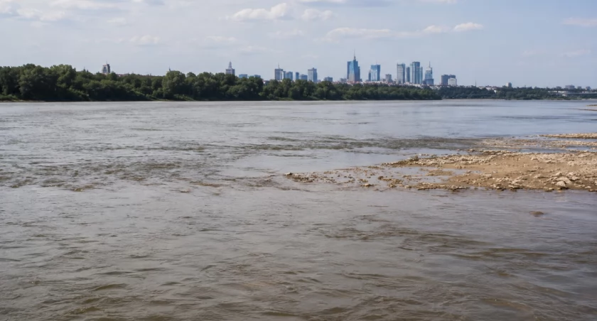 Wisła odsłoniła skarb sprzed tysięcy lat. Sensacyjne odkrycie w Warszawie