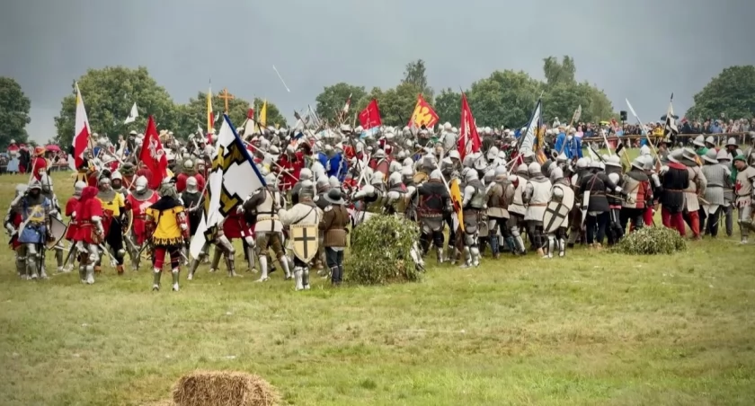 [WIDEO] Grunwald znów zatrząsł się od huku armat. Tak wyglądała wielka bitwa rycerzy