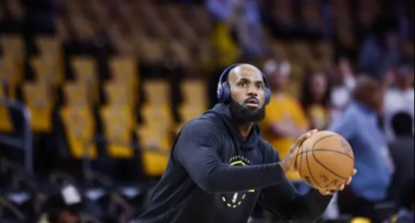 LeBron James zagra w Philadelphia 76ers. Przed nim rekordowy 24. sezon w NBA