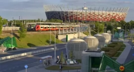 Pasażerów czekają zmiany w kursowaniu pociągów oraz dodatkowe honorowanie biletów w komunikacji miejskiej i kolejowej na terenie Warszawy
