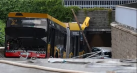 Wracamy do tematu: Chaos na ulicach. Autobus starano&hellip;