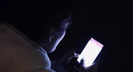 Twoje wiadomości pod lupą Brukseli? Kontrowersyjne przepisy Chat Control zostają na dłużej