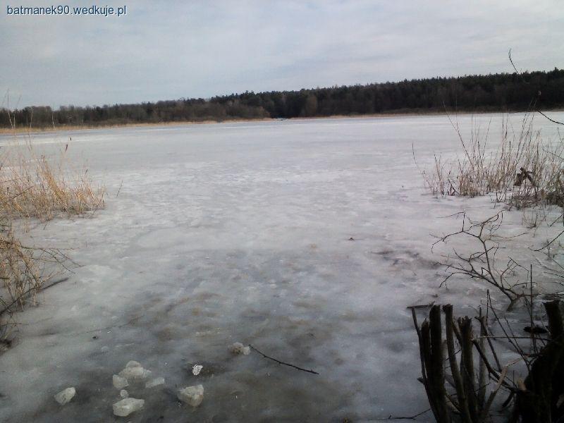 Jezioro w Łąkim